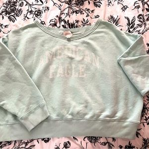 Cute off the shoulder crop